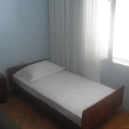 Hostel Guesthouse Mira Omis Room photo