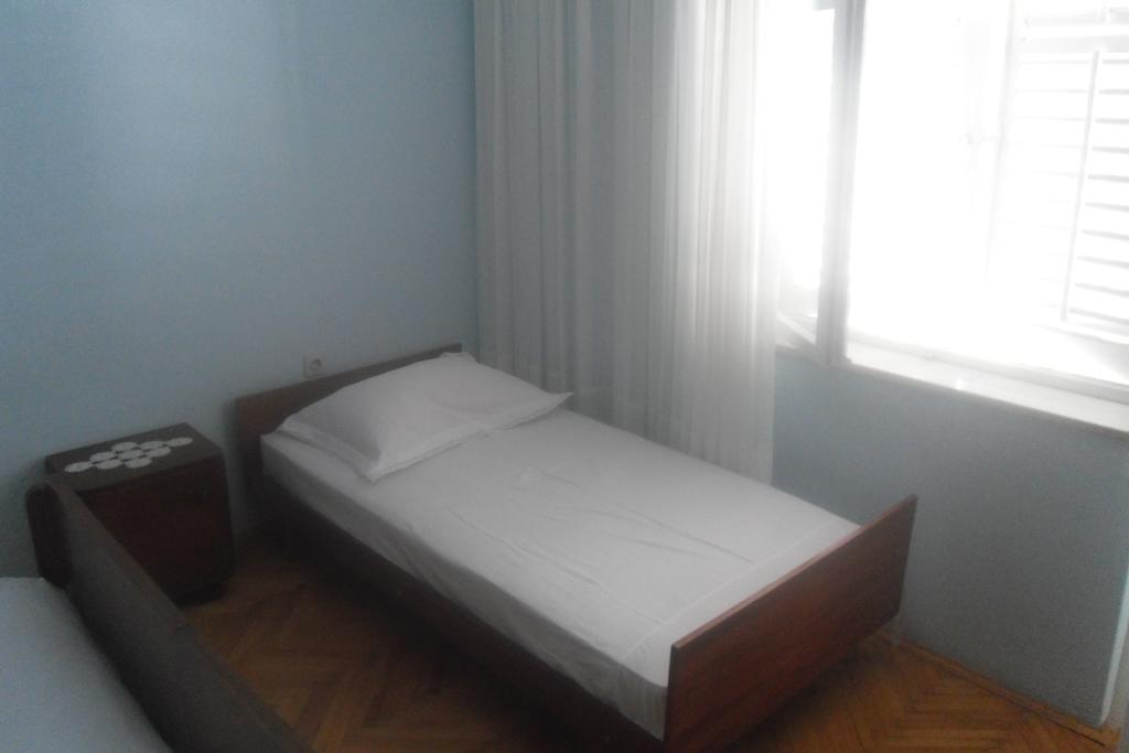 Guest house Hostel Guesthouse Mira Omis